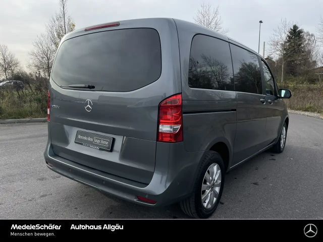 Mercedes-Benz V 220 V 220 d