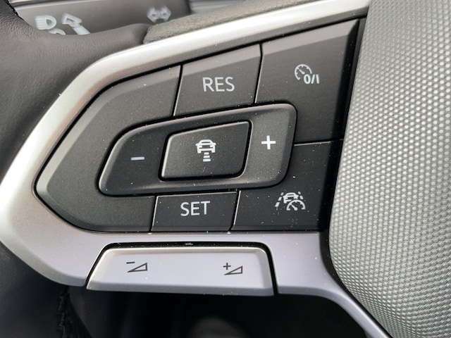 Volkswagen Taigo 1.0 TSI R-Line Style