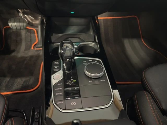 BMW 120 120d Sedan Sport Line