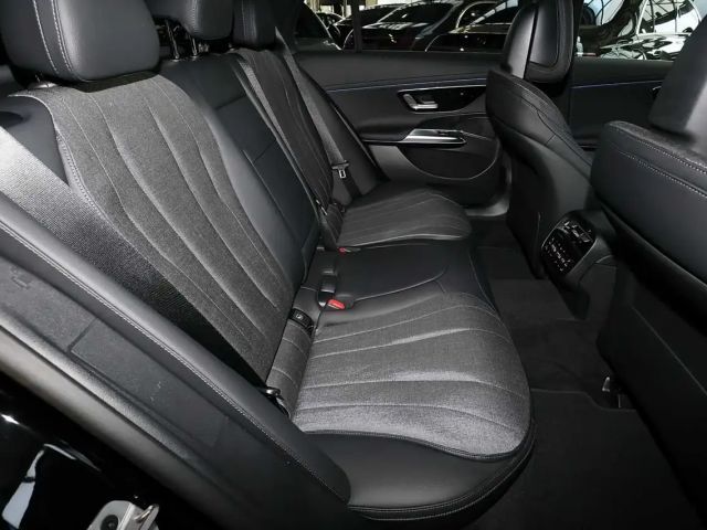 Mercedes-Benz E 220 E 220 d Estate