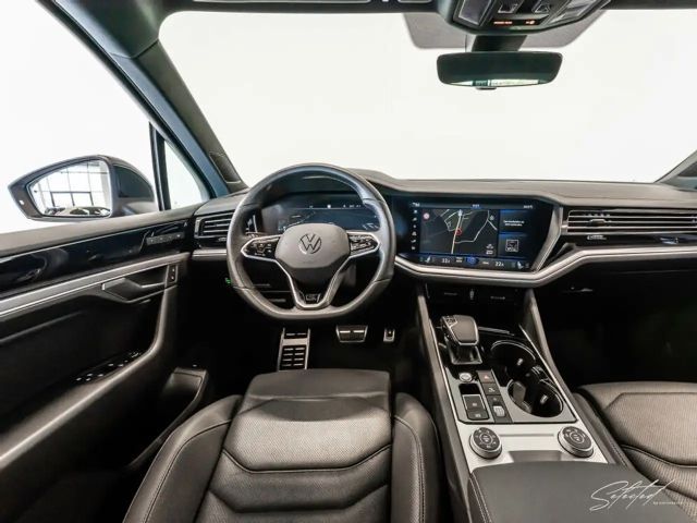 Volkswagen Touareg 4Motion R-Line