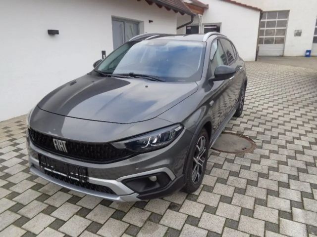 Fiat Tipo Cross
