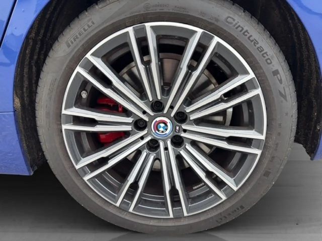 BMW 330 M-Sport Sedan xDrive