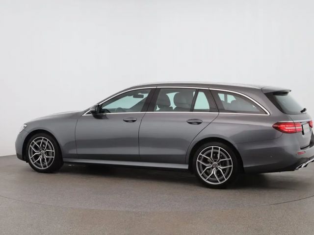 Mercedes-Benz T-Klasse 4MATIC