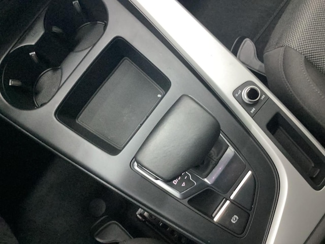 Audi A4 40 TFSI Avant S-Tronic