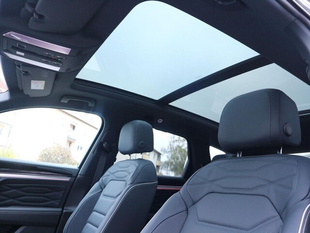 Volkswagen Touareg 4Motion R-Line