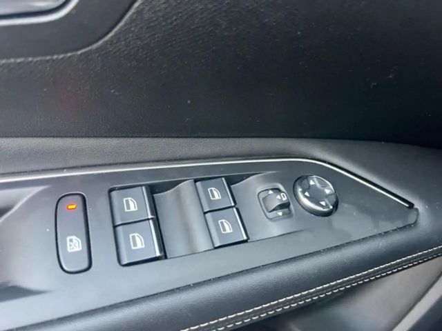 Peugeot 3008 EAT8 GT-Line Hybrid