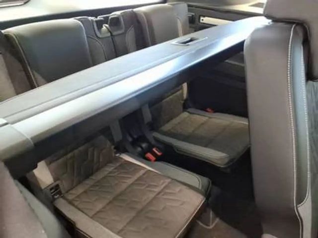 Volkswagen Touran 1.5 TSI DSG IQ.Drive