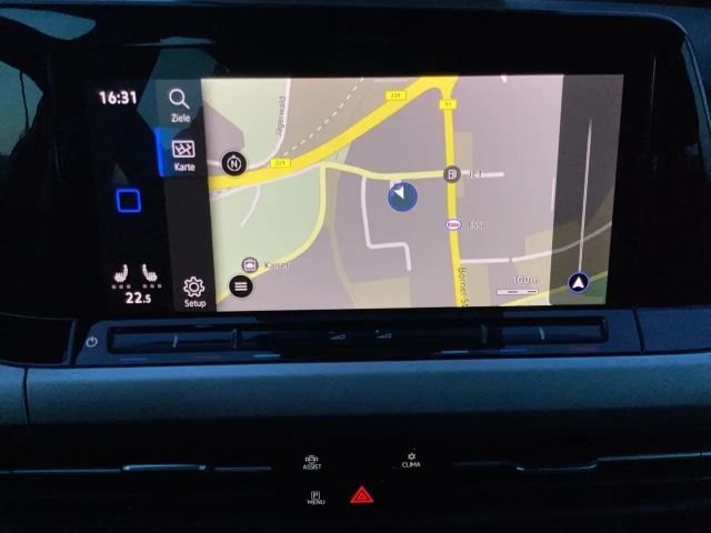 Volkswagen Golf 1.5 TSI DSG Life Variant