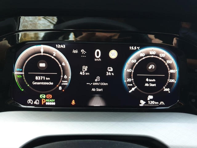 Volkswagen Golf 1.5 TSI Life eHybrid