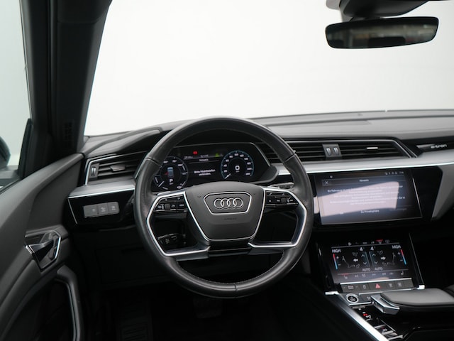 Audi Q8 e-tron 50 Quattro S-Line