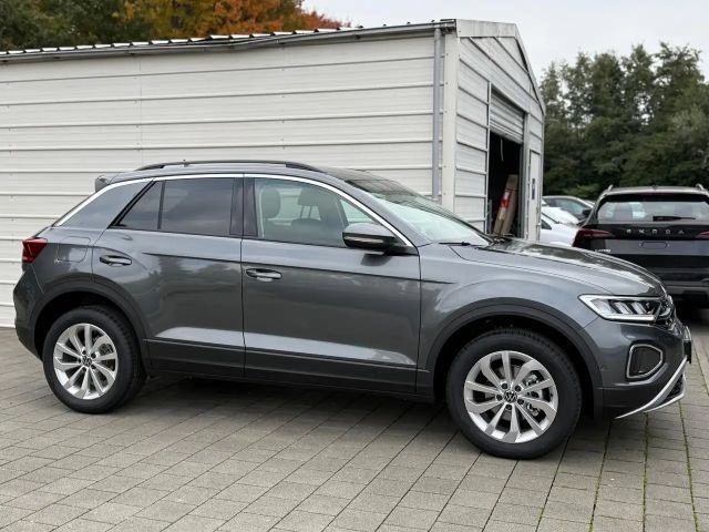 Volkswagen T-Roc 1.5 TSI DSG Life