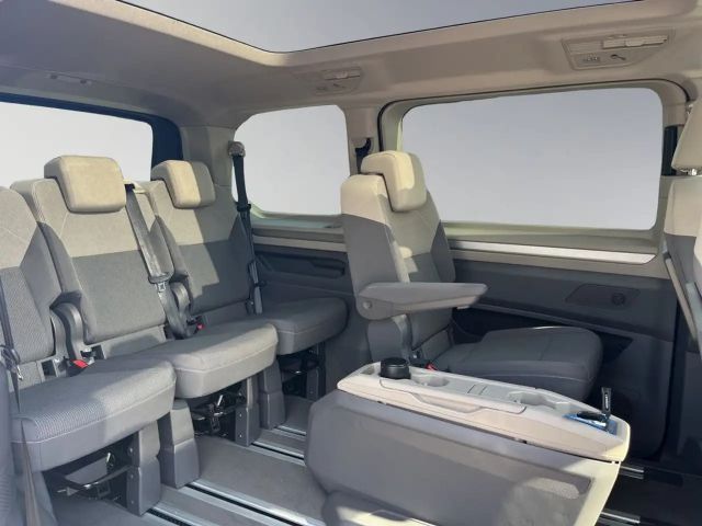 Volkswagen Multivan Life T7