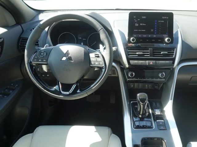 Mitsubishi Eclipse Cross 4WD PHEV