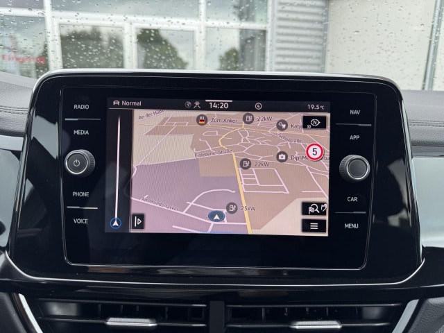 Volkswagen T-Roc 1.5 TSI DSG IQ.Drive R-Line