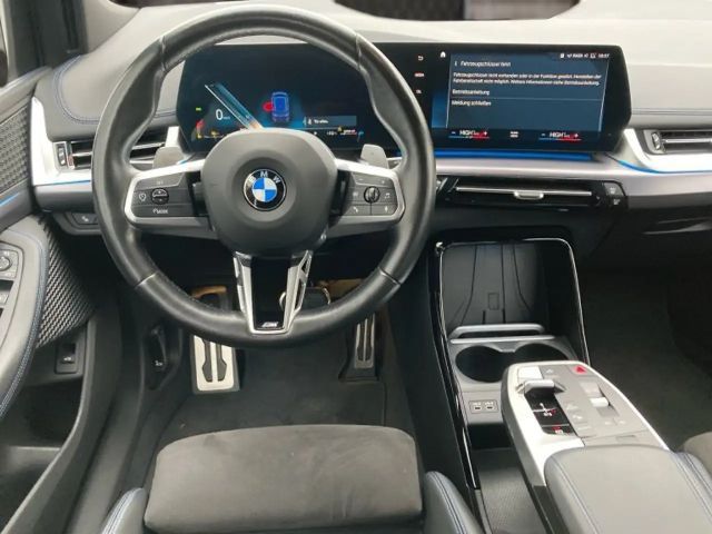 BMW 220 220i Active Tourer Sedan