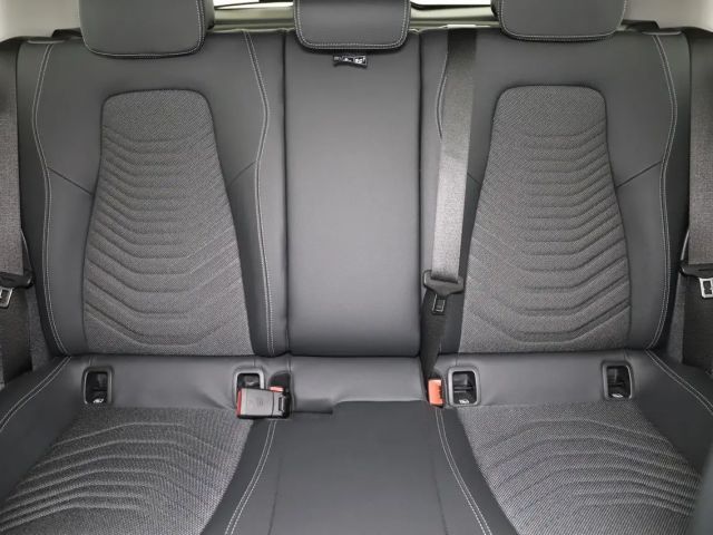 Mercedes-Benz A 200 A 200 d Progressive