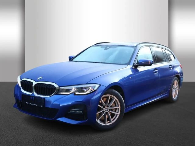 BMW 330 330i M-Sport Touring xDrive