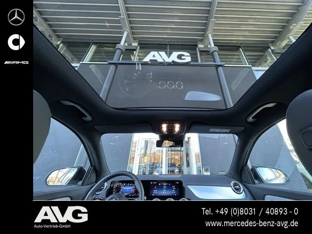 Mercedes-Benz GLA 200 AMG Line