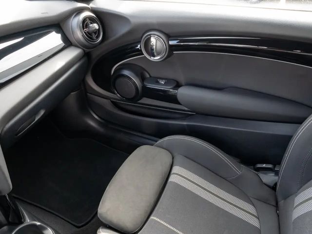 MINI Cooper John Cooper Works