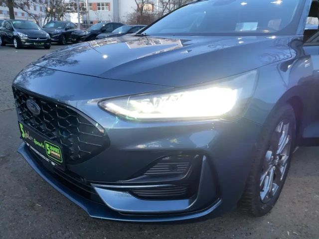 Ford Focus ST Line Wagon