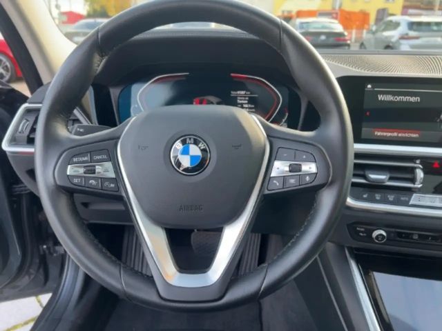 BMW 320 320d Luxury Line Touring