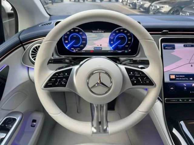 Mercedes-Benz EQE 350 Electric Art Sedan