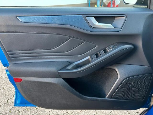 Ford Focus Active EcoBoost Wagon