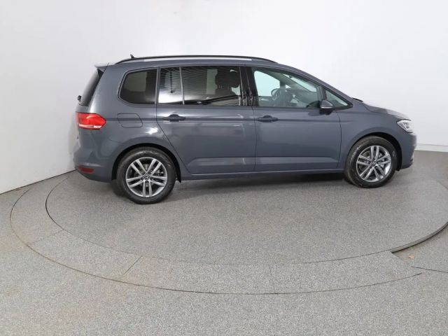 Volkswagen Touran DSG