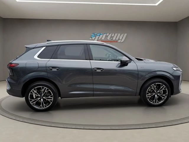 Audi Q3 Modell 2026 - eHybrid - nur € 53.999,-*