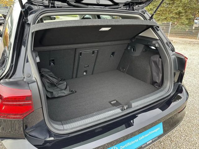 Volkswagen Golf Style eHybrid