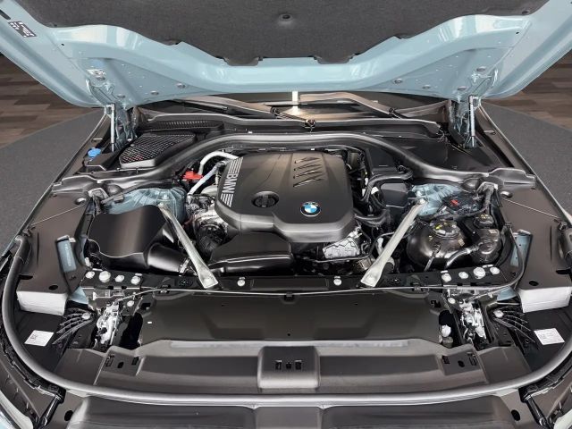 BMW 520 520d M-Sport Touring