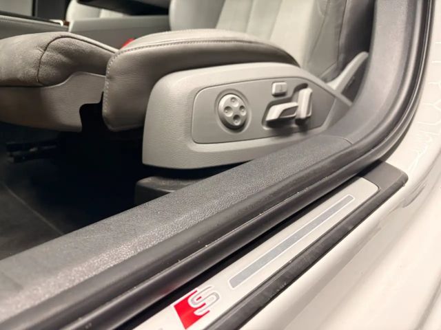 Audi A4 35 TDI S-Line