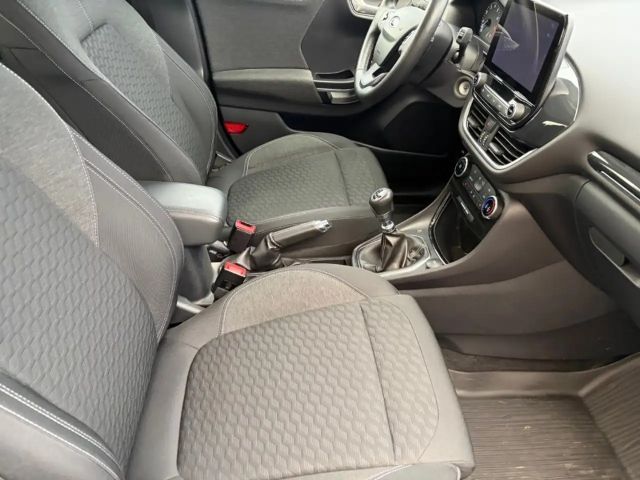 Ford Puma EcoBoost Titanium