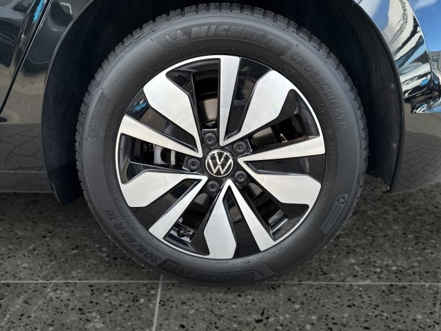 Volkswagen Golf 1.5 eTSI DSG Golf VIII