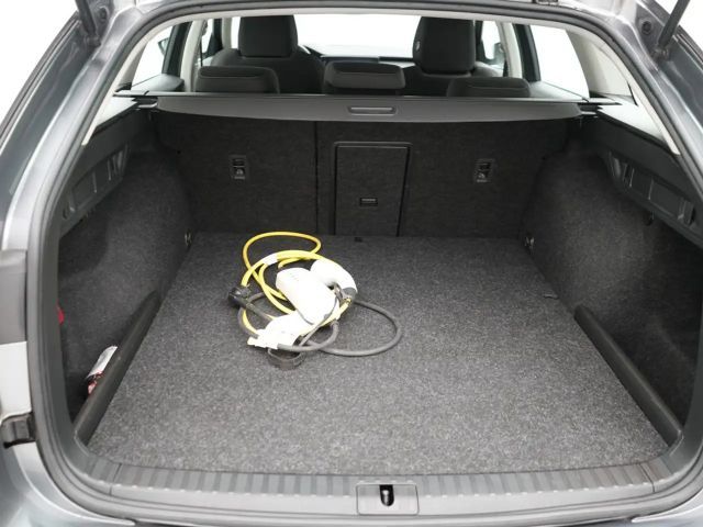 Skoda Octavia Ambition Combi iV