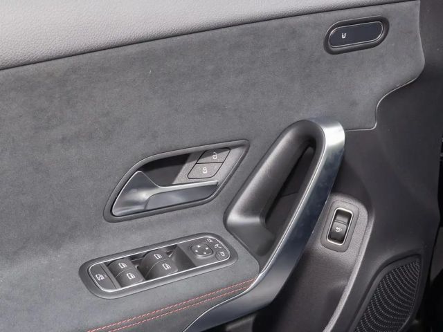 Mercedes-Benz A 180 Limousine S-Sitz ParkAss. LED SpurH LM