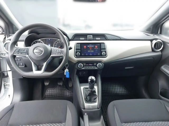 Nissan Micra Acenta IG-T