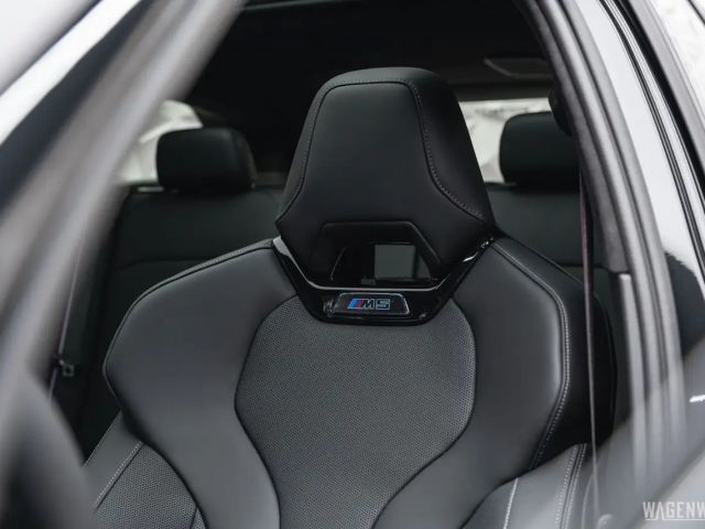 BMW M5 Touring PANORAMA AHK B&W COMFORT-PAKET ALLBLACK