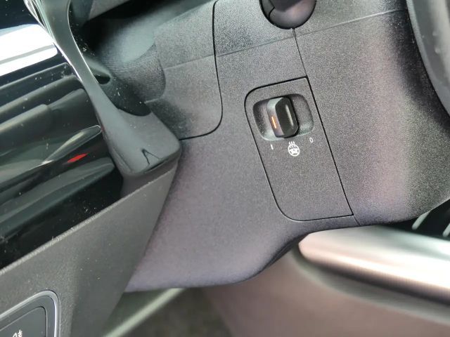 Mercedes-Benz B 180 Progressive