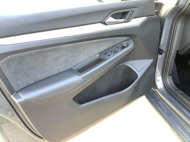 Volkswagen Golf 1.5 TSI Life Variant