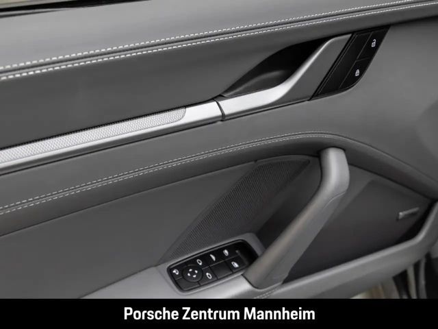 Porsche 992 Cabrio Carrera