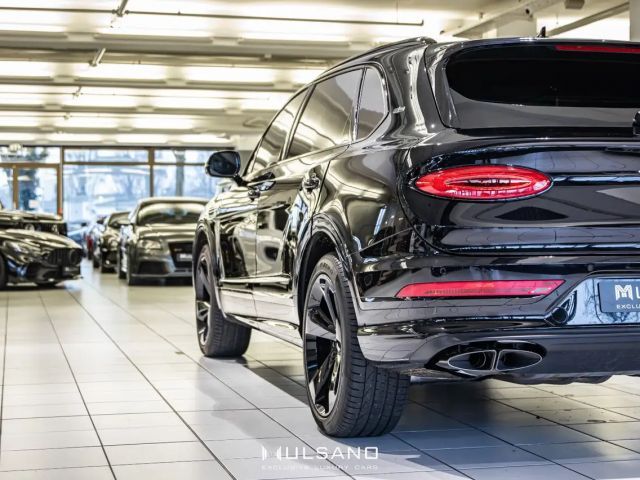 Bentley Bentayga EWB Azure First Edition BLACKLINE MULLI