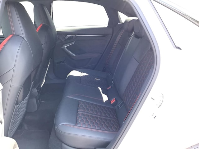 Audi RS3 Quattro S-Tronic Sedan