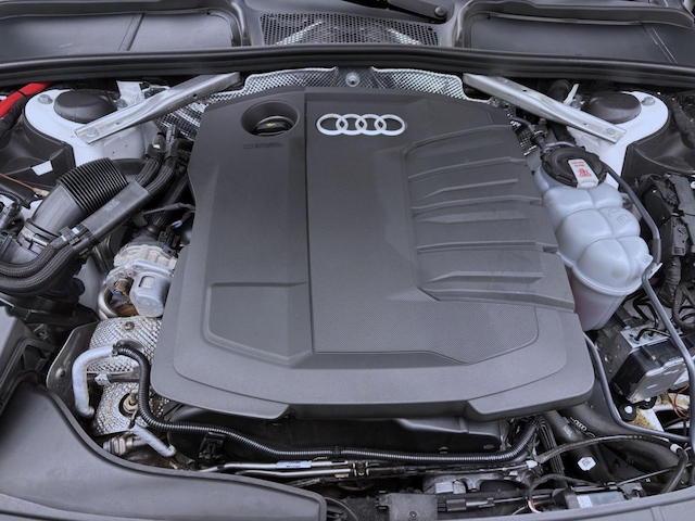 Audi A4 40 TDI Avant S-Tronic
