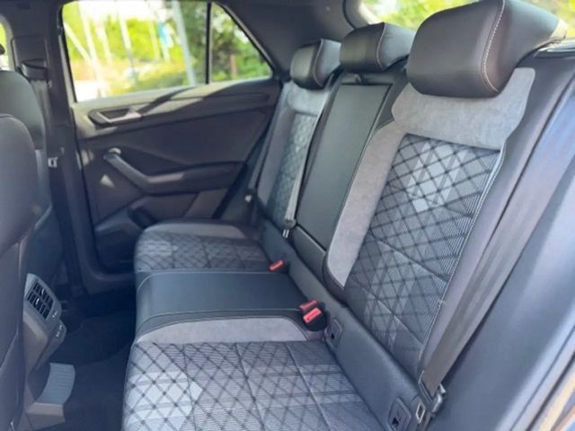 Volkswagen T-Roc DSG R-Line