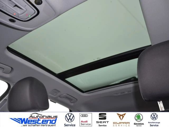 Audi A4 35 TFSI Avant S-Line