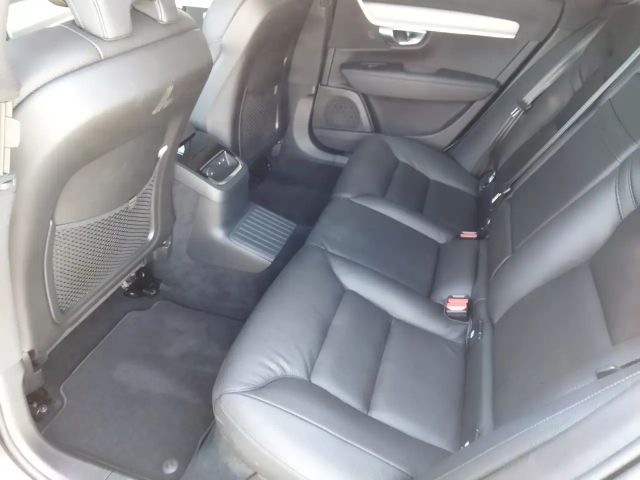 Volvo V90 AWD Inscription Recharge T6