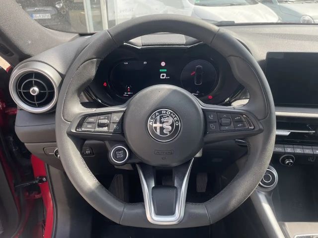 Alfa Romeo Tonale Super