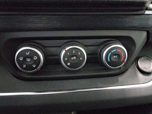 Renault Trafic Blue Combi Grand L2H1 Life